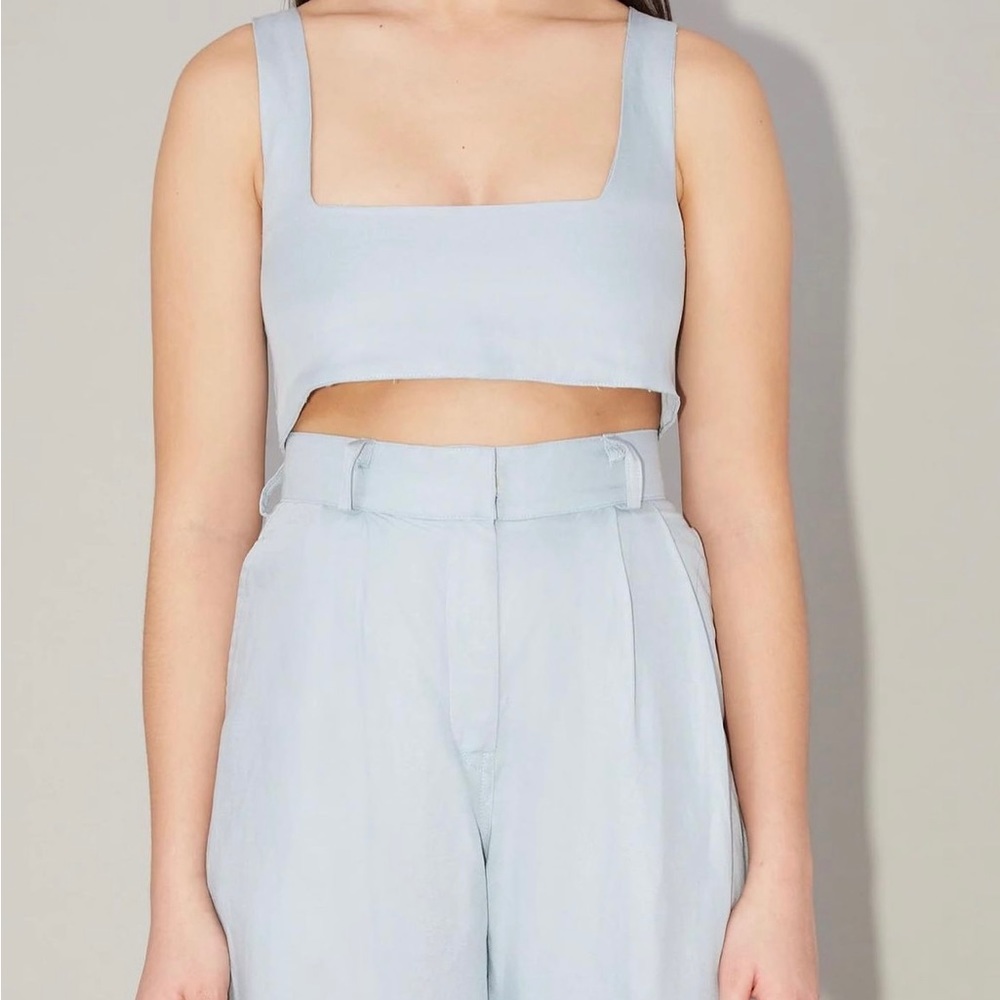 Uncle studios boxy crop